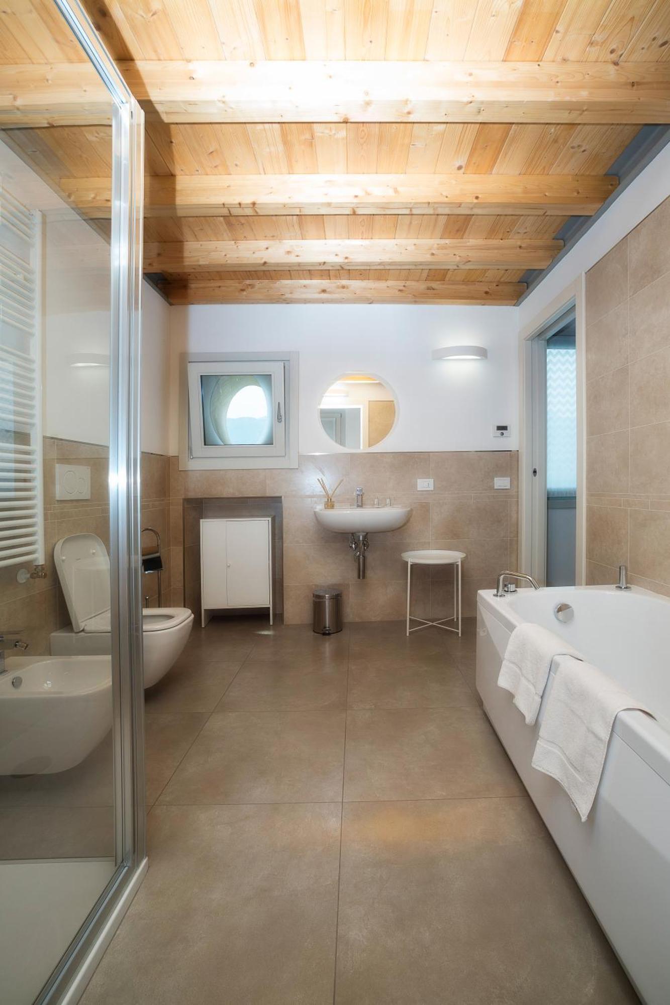 Lakefront Home Residenza Il Gallo In Riva Al Lago Pisogne Exterior foto